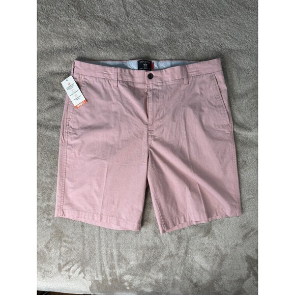 Dockers Supreme Flex Shorts,Men’s,Size 38,Security Zip Pocket - Picture 1 of 13